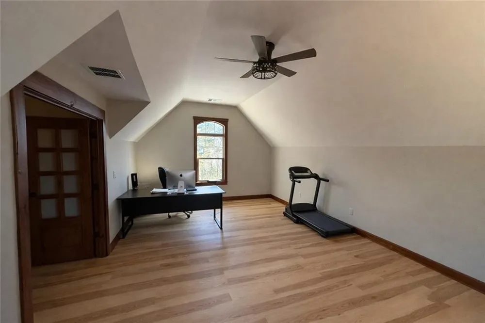 3331 Gumlog Road Young Harris, GA 30582