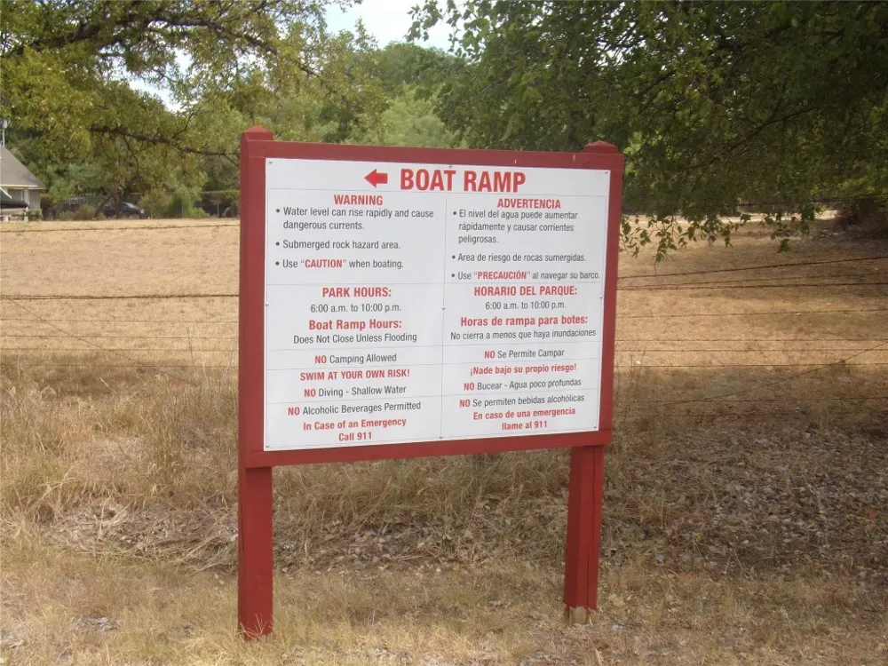 141 Pine Lane Cottonwood Shores, TX 78657