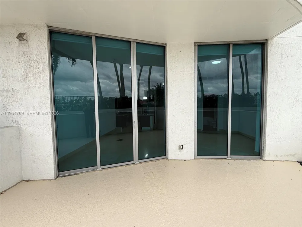 3029 NE 188th St #319 Aventura, FL 33180