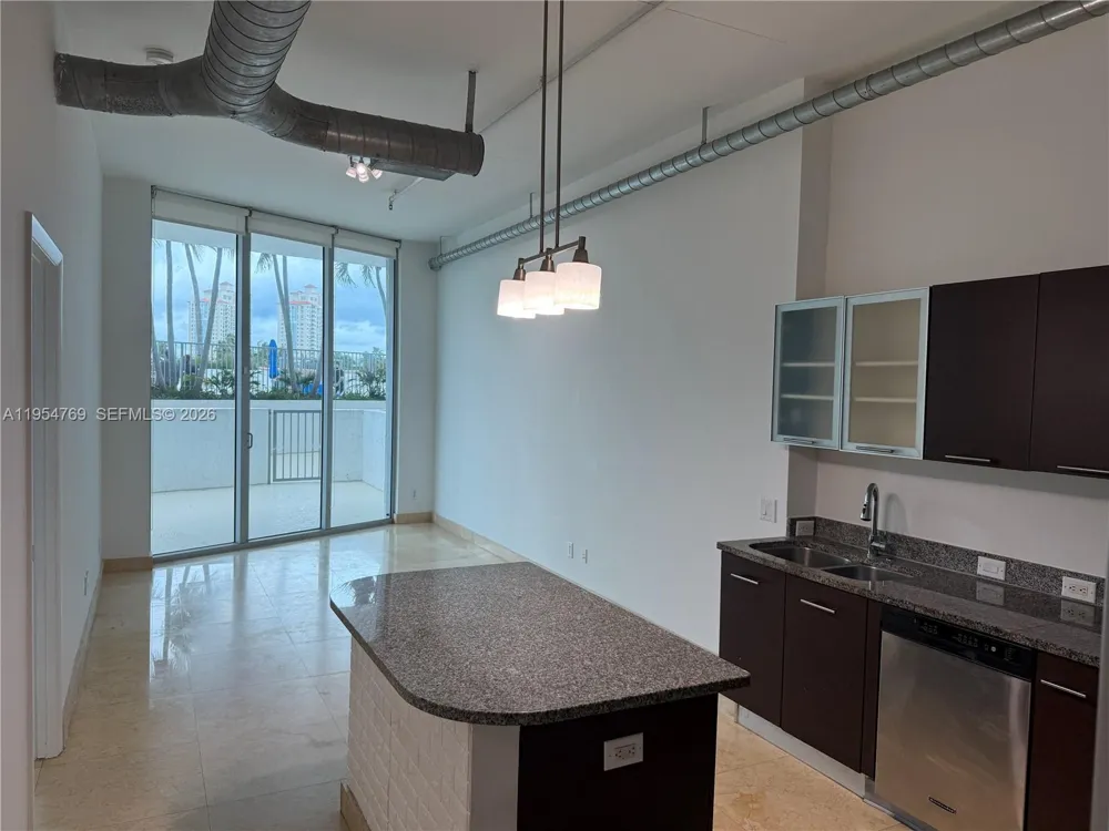 3029 NE 188th St #319 Aventura, FL 33180