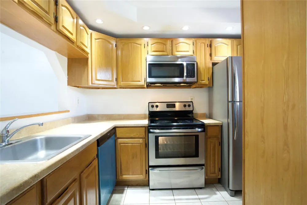 3400 Foxcroft Road #310