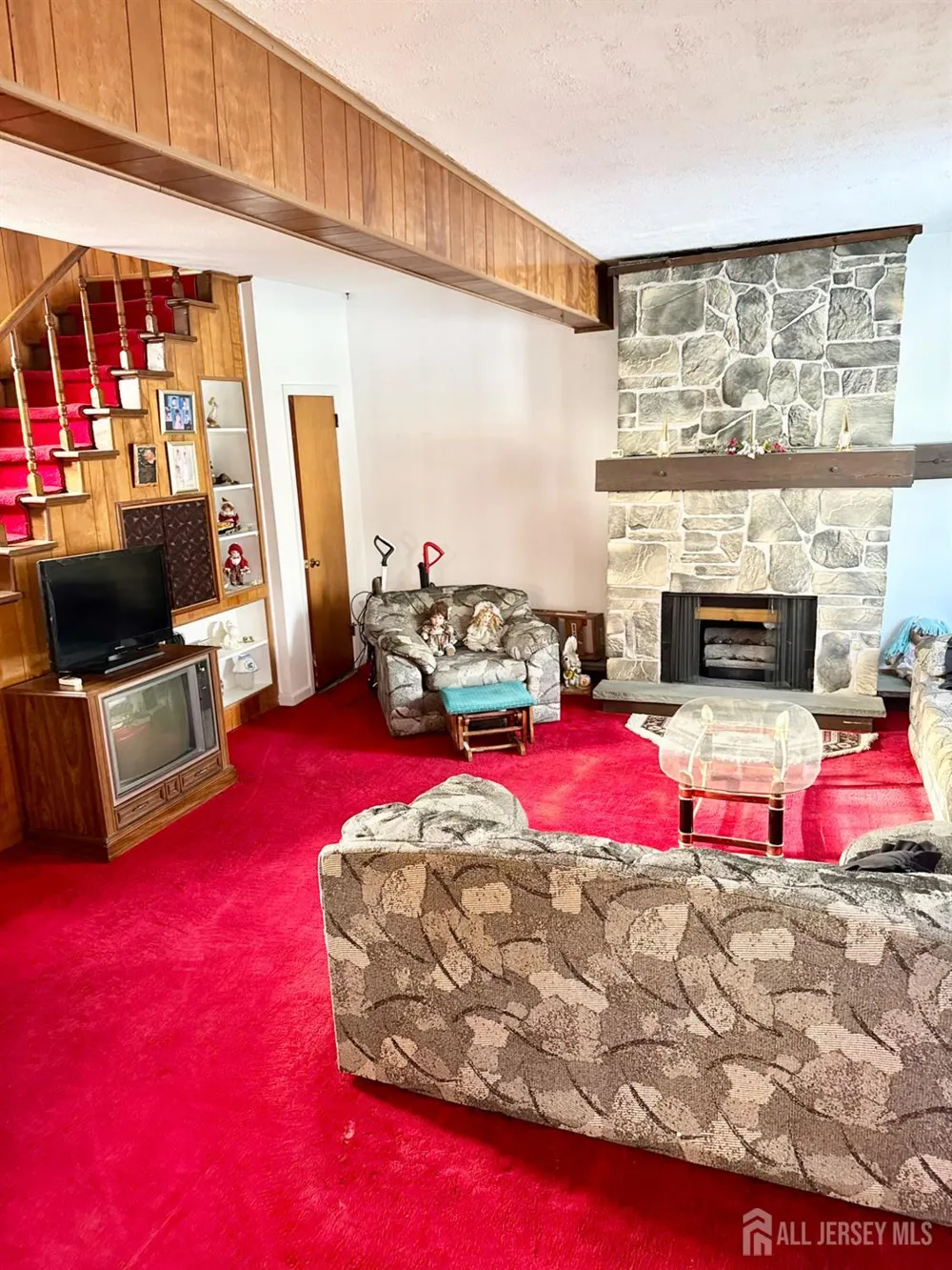 107 Zoar Place Middlesex, NJ 08846