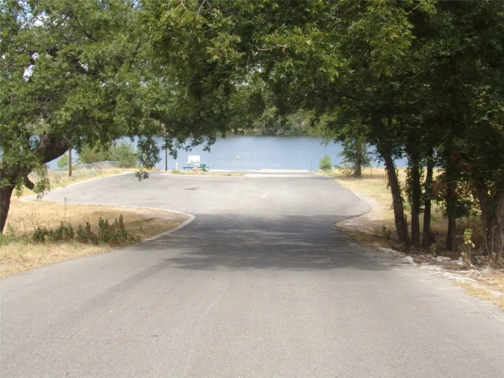 142 Pine Lane Cottonwood Shores, TX 78657