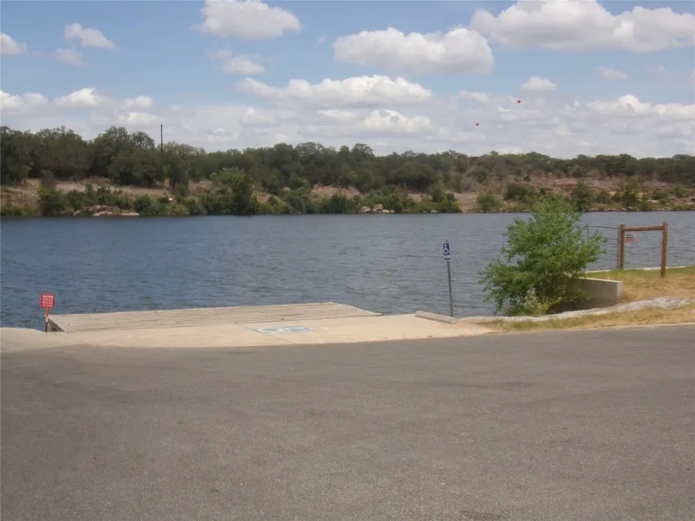 142 Pine Lane Cottonwood Shores, TX 78657