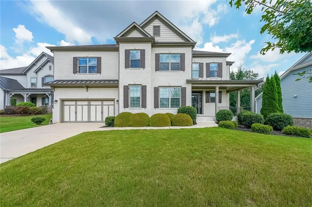 633 Wynnewood Court SW