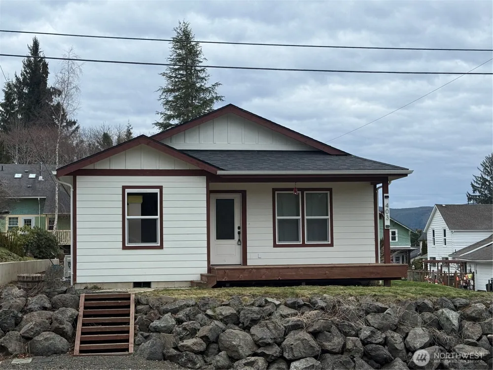403 A STREET South Bend, WA 98586