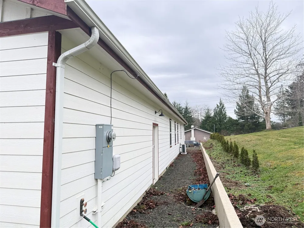 403 A STREET South Bend, WA 98586