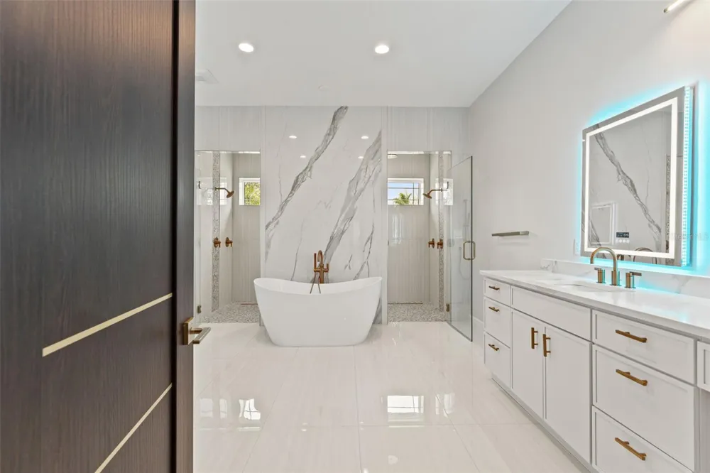 10700 PONTOFINO CIRCLE Trinity, FL 34655