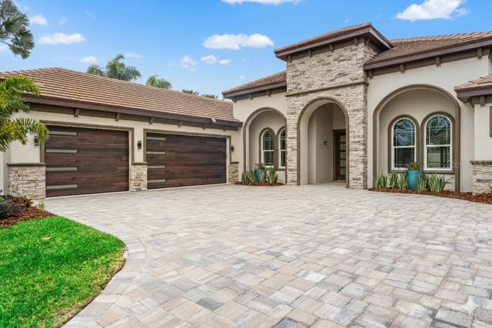 10700 PONTOFINO CIRCLE Trinity, FL 34655
