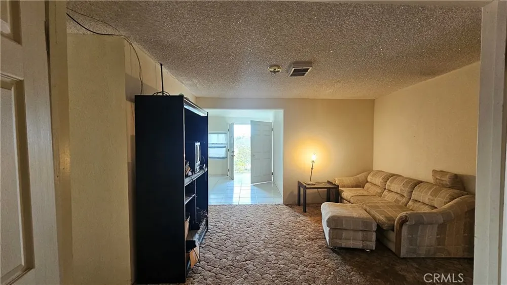 56727 Cone Boulevard Landers, CA 92285