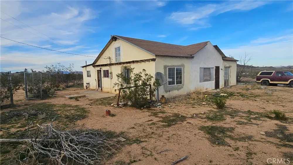 56727 Cone Boulevard Landers, CA 92285