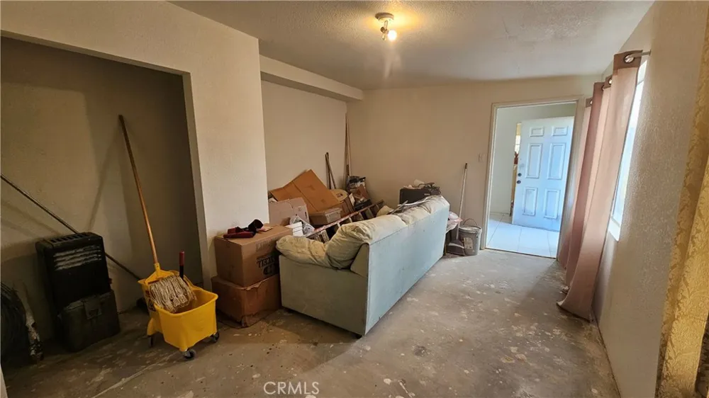 56727 Cone Boulevard Landers, CA 92285