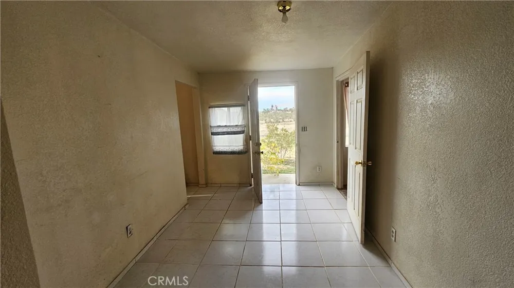 56727 Cone Boulevard Landers, CA 92285