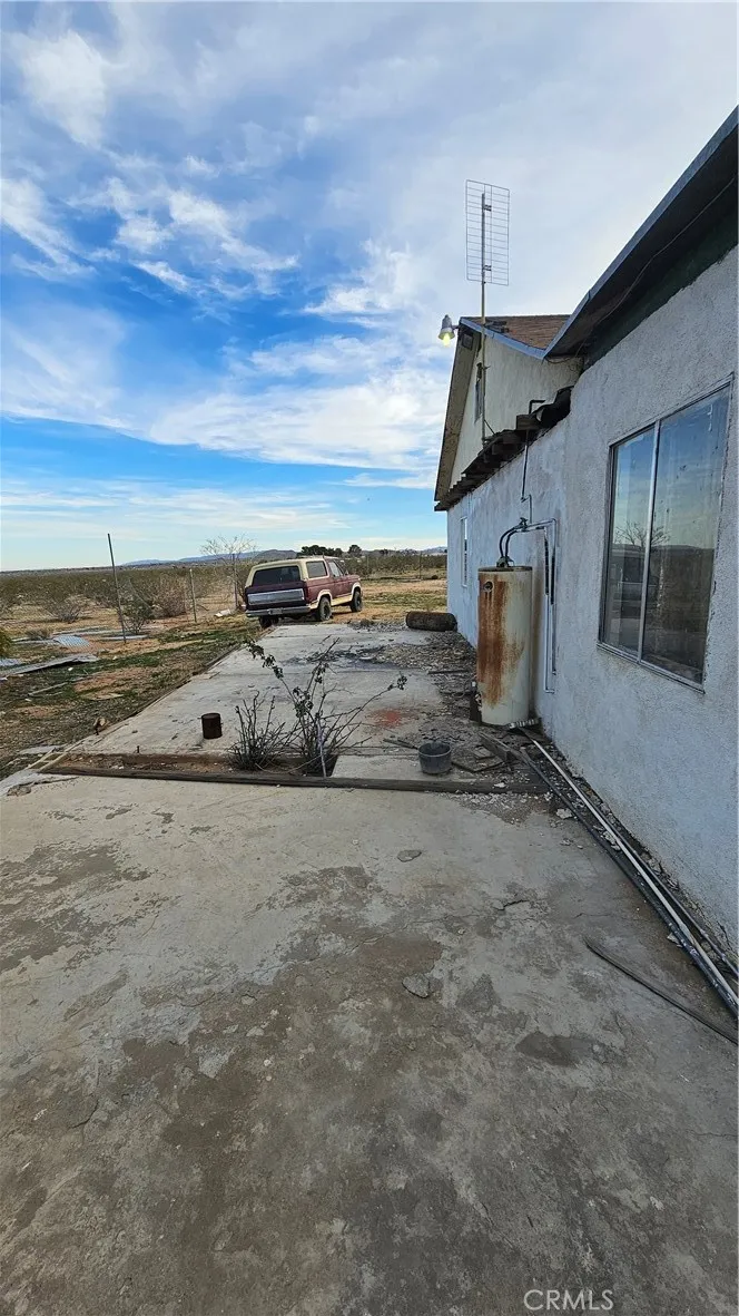 56727 Cone Boulevard Landers, CA 92285