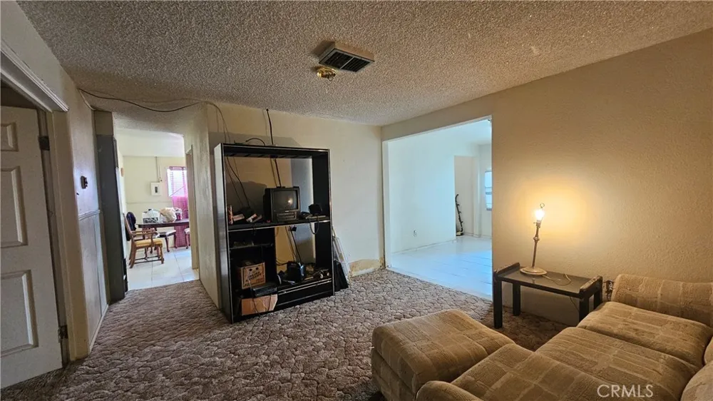 56727 Cone Boulevard Landers, CA 92285