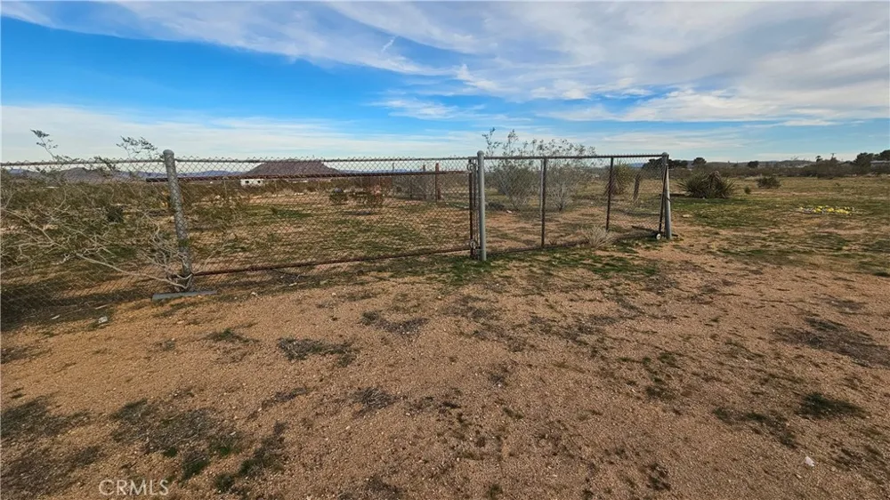 56727 Cone Boulevard Landers, CA 92285