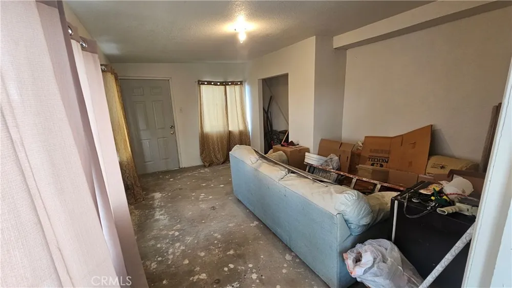 56727 Cone Boulevard Landers, CA 92285