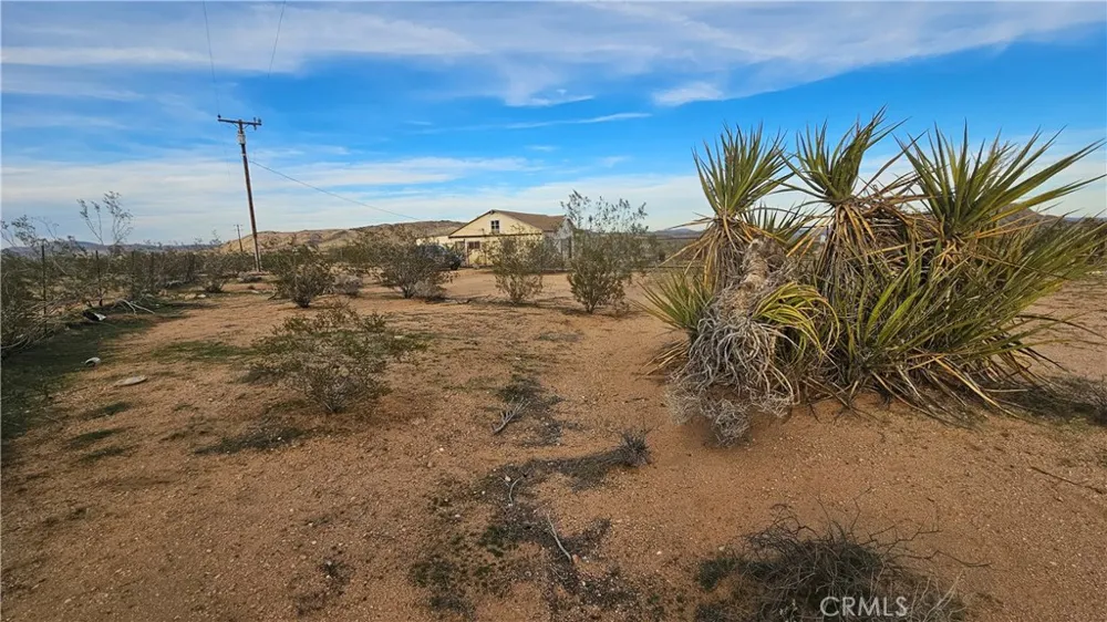 56727 Cone Boulevard Landers, CA 92285