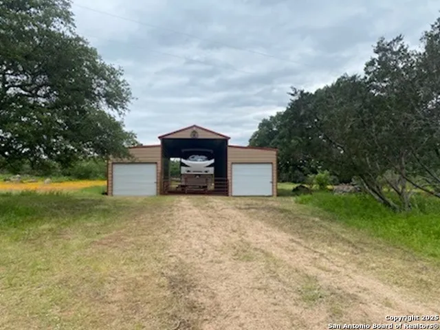 4745 county road 120 Marble Falls, TX 78654