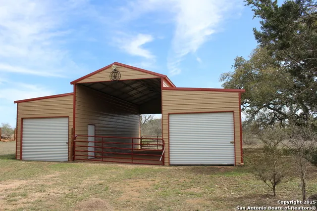 4745 county road 120 Marble Falls, TX 78654