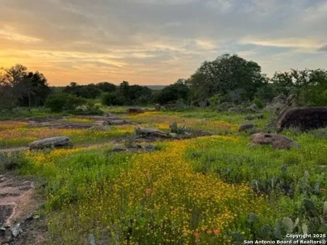 4745 county road 120 Marble Falls, TX 78654