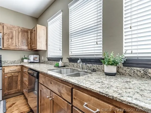 2031 Nova Avenue #4 Bartlesville, OK 74006
