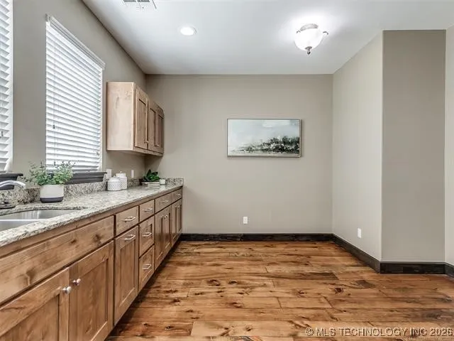 2031 Nova Avenue #4 Bartlesville, OK 74006