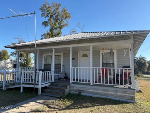 15503 NW Chipola Street