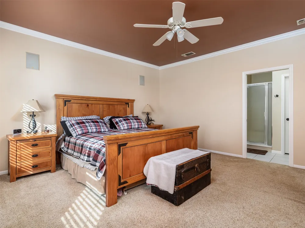 651 County Road 497 Taylor, TX 76574