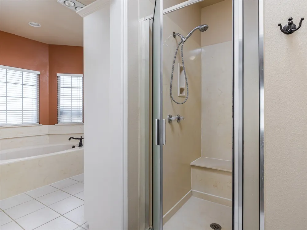651 County Road 497 Taylor, TX 76574