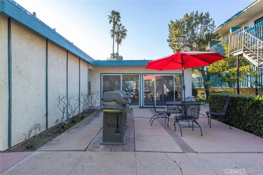 26015 Narbonne Avenue #14 Lomita, CA 90717