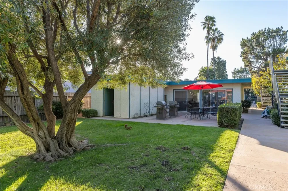 26015 Narbonne Avenue #14 Lomita, CA 90717