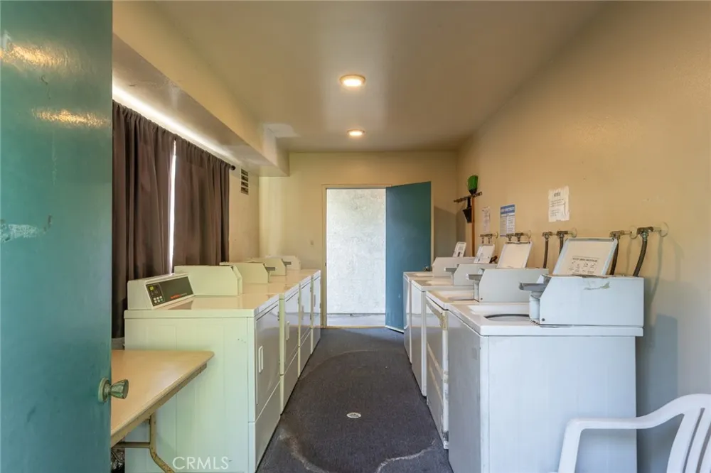 26015 Narbonne Avenue #14 Lomita, CA 90717