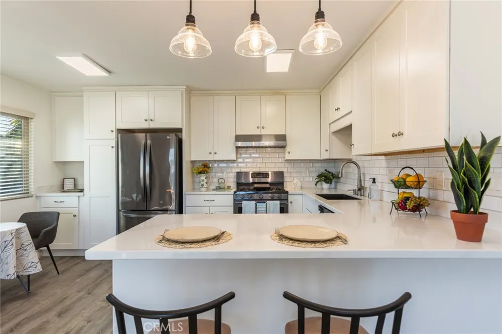 26015 Narbonne Avenue #14 Lomita, CA 90717