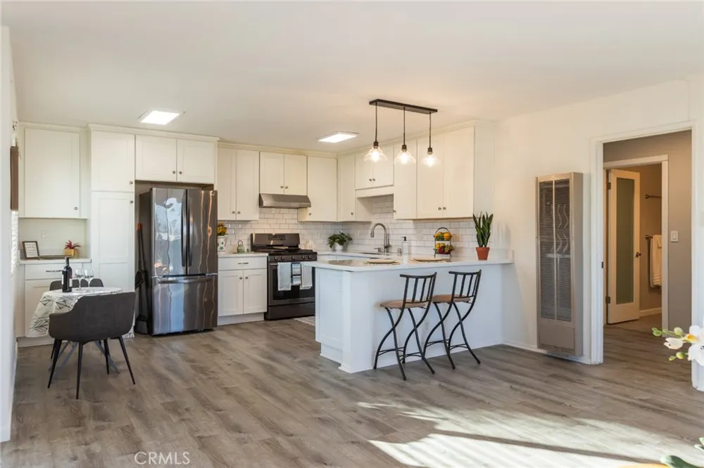 26015 Narbonne Avenue #14 Lomita, CA 90717