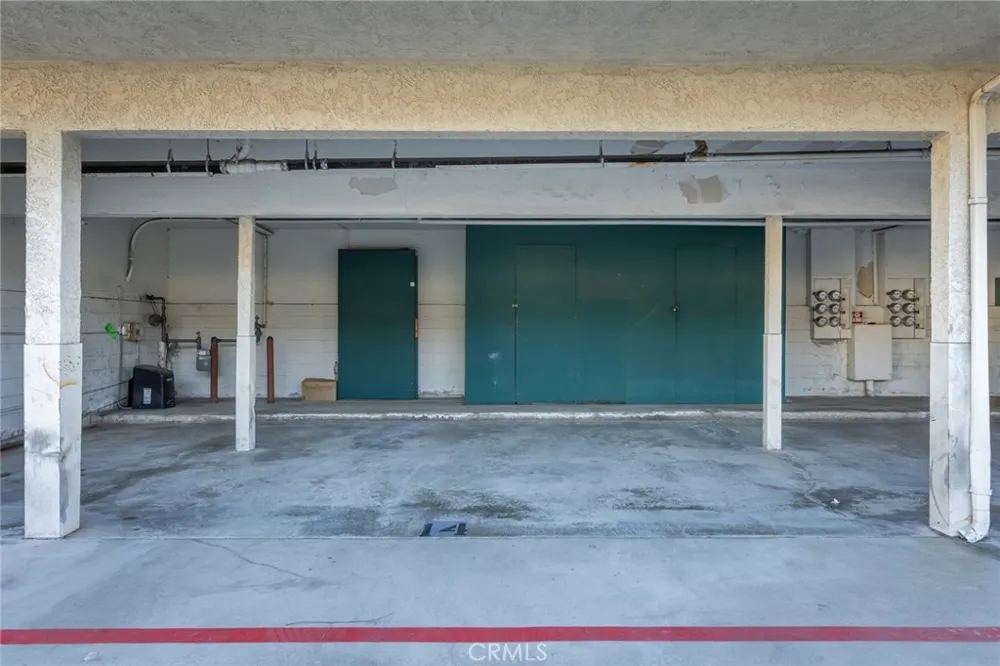 26015 Narbonne Avenue #14 Lomita, CA 90717