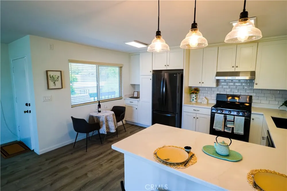 26015 Narbonne Avenue #14 Lomita, CA 90717