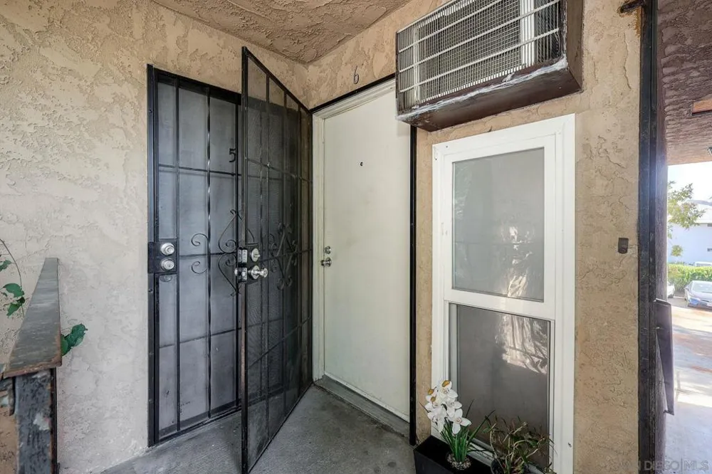 12923 Mapleview St #6 Lakeside, CA 92040