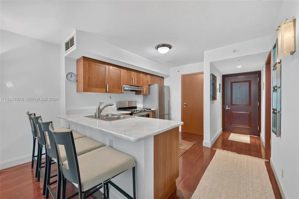 9499 Collins Ave #205 Surfside, FL 33154