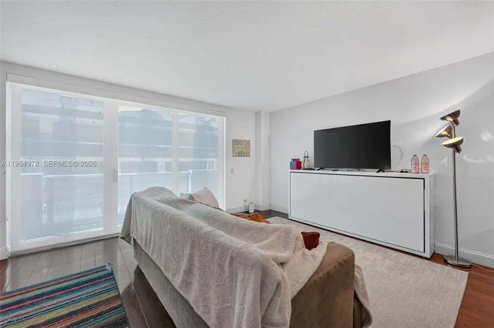 9499 Collins Ave #205 Surfside, FL 33154