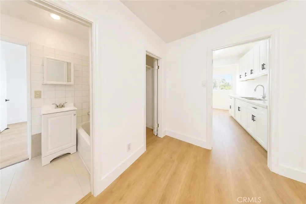 3747 Mintern Jurupa Valley, CA 92509