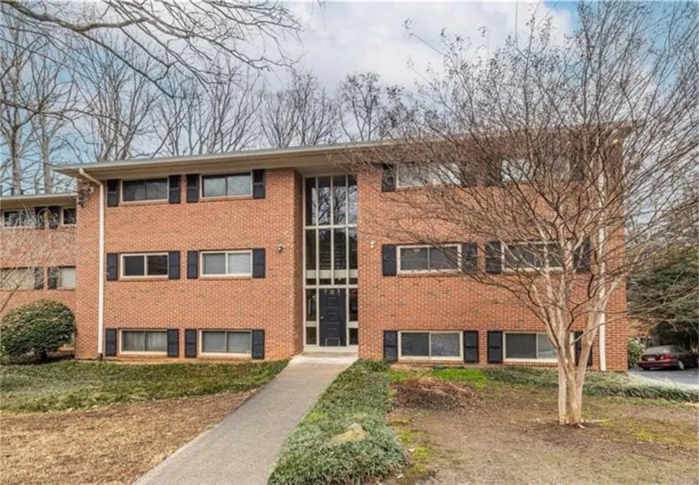 1111 Clairemont Avenue #R4