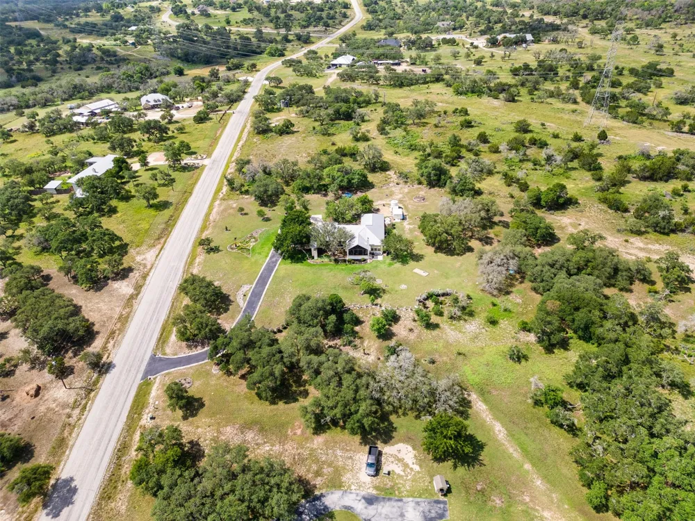 204 Kendall Jackson Comfort, TX 78013