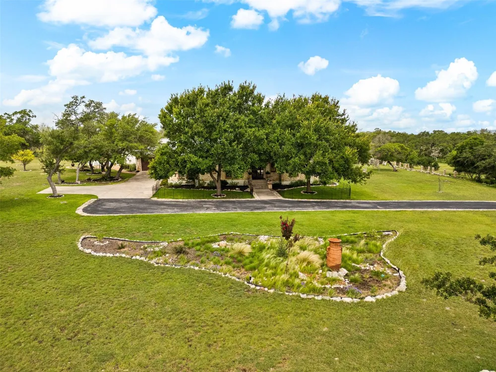 204 Kendall Jackson Comfort, TX 78013