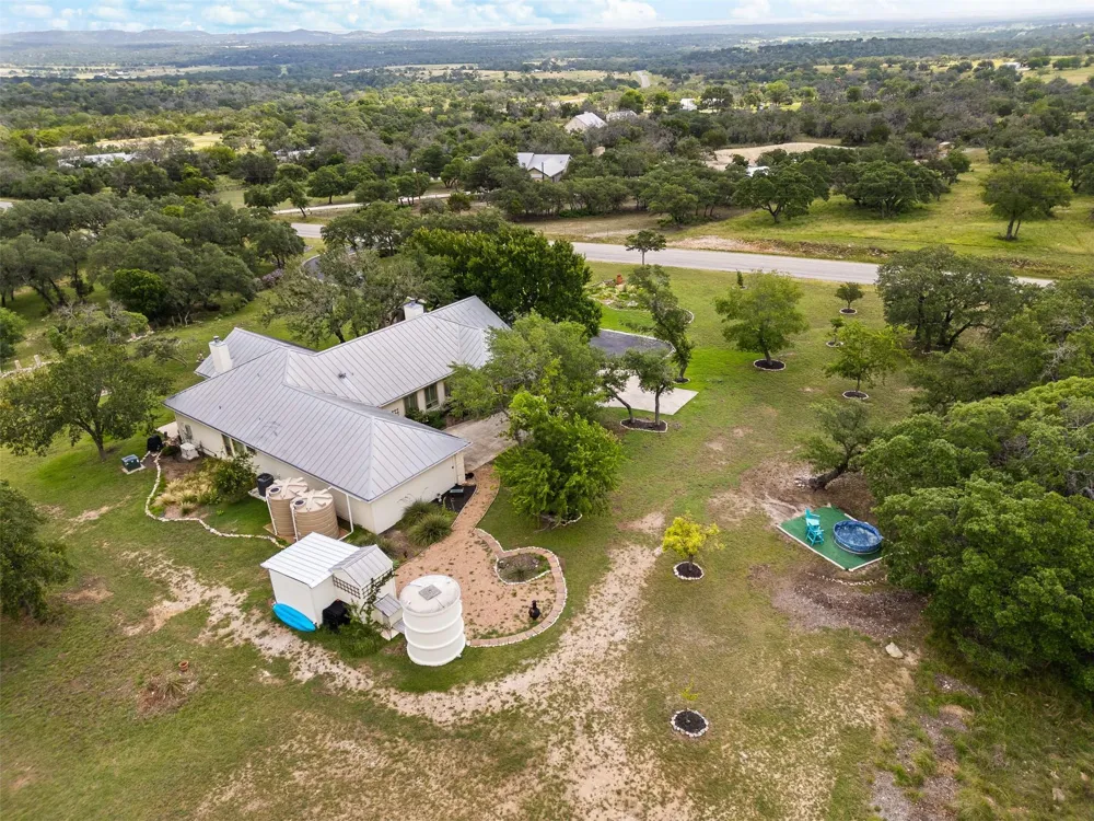 204 Kendall Jackson Comfort, TX 78013