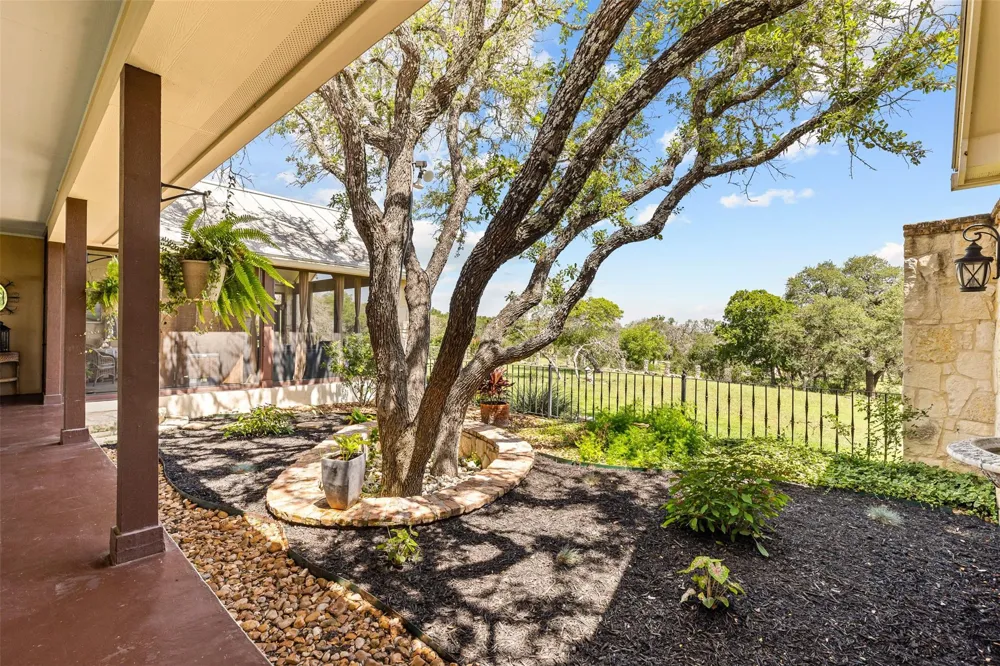 204 Kendall Jackson Comfort, TX 78013