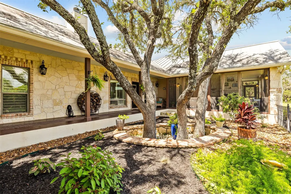 204 Kendall Jackson Comfort, TX 78013