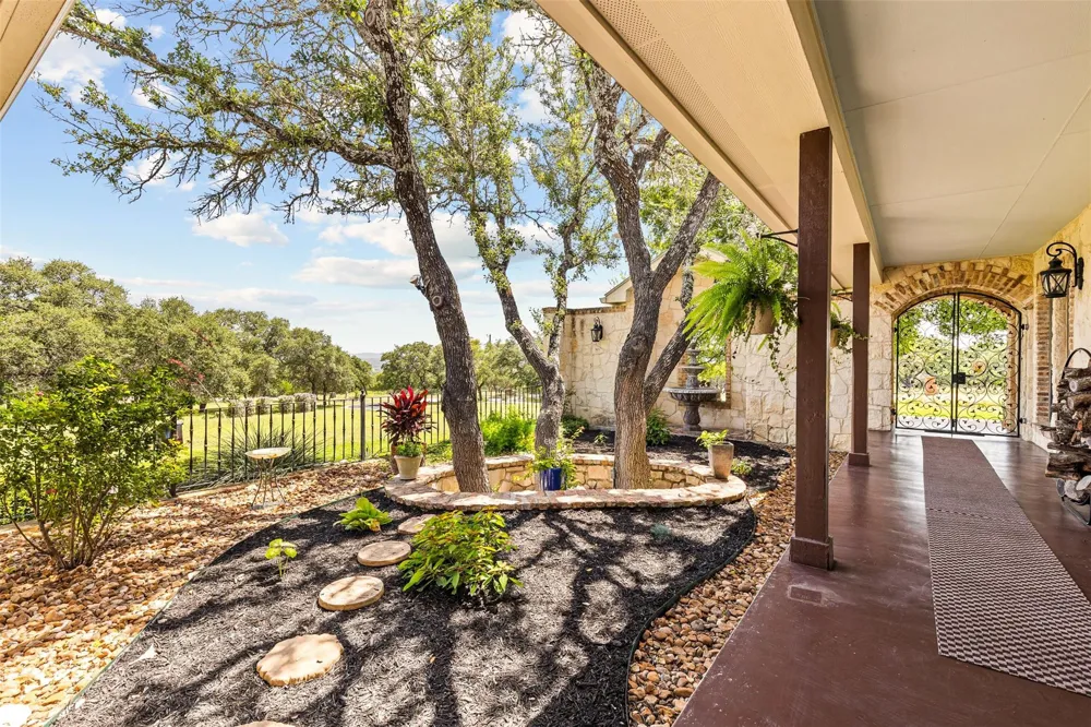 204 Kendall Jackson Comfort, TX 78013