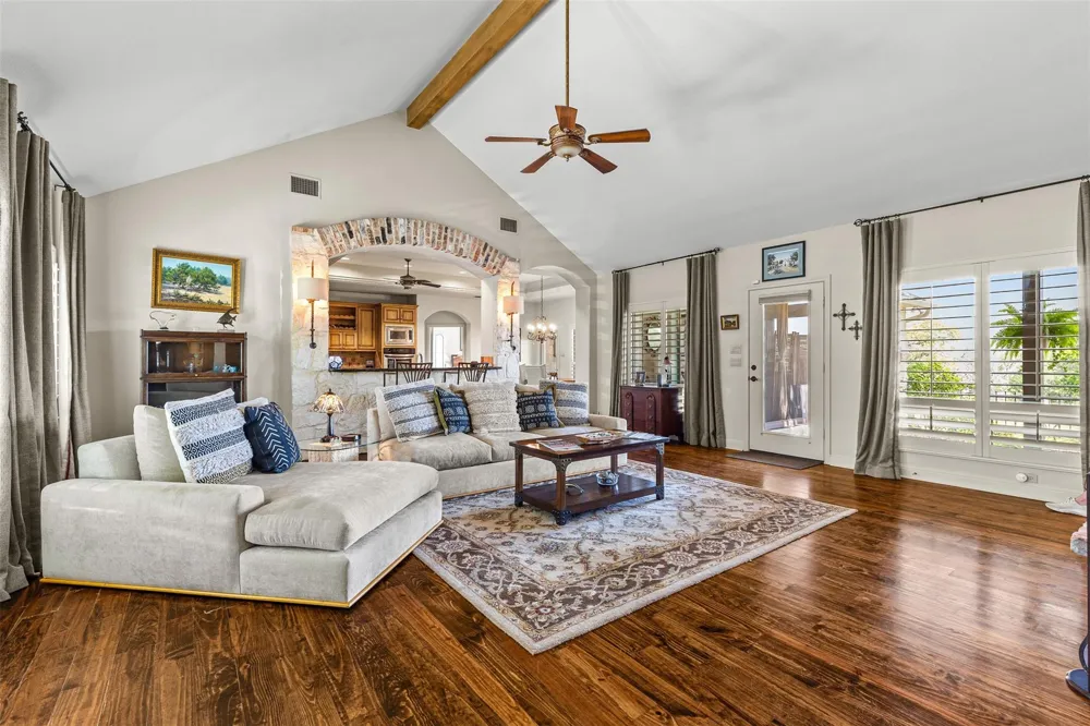 204 Kendall Jackson Comfort, TX 78013