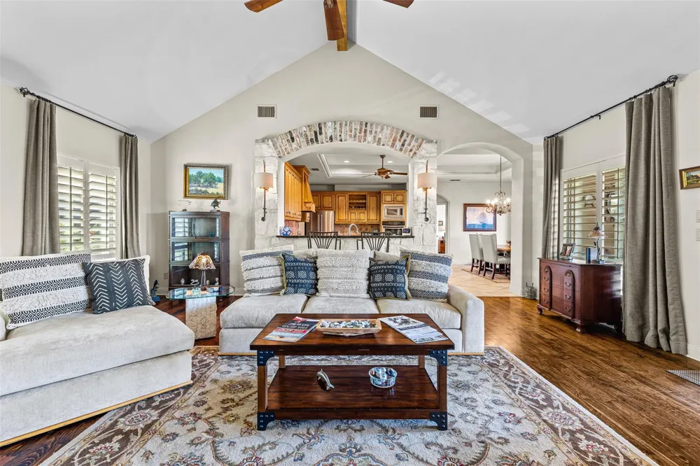 204 Kendall Jackson Comfort, TX 78013